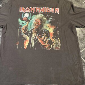 Iron Maiden Graphic Metal Band T-Shirt | Vintage Style EddieTee